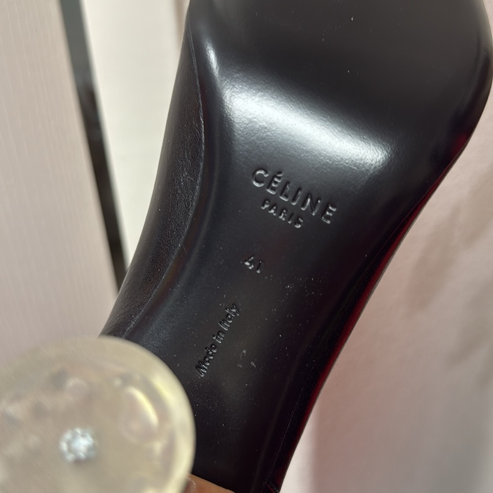 Celine - Picture 4 of 4